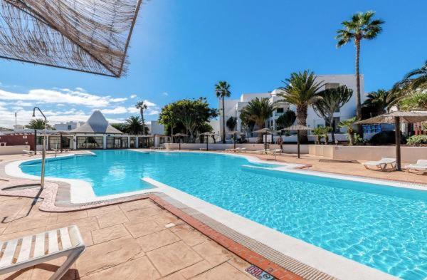 Apartamento Giovanni 09 Playa Roca Коста Тегисе Екстериор снимка
