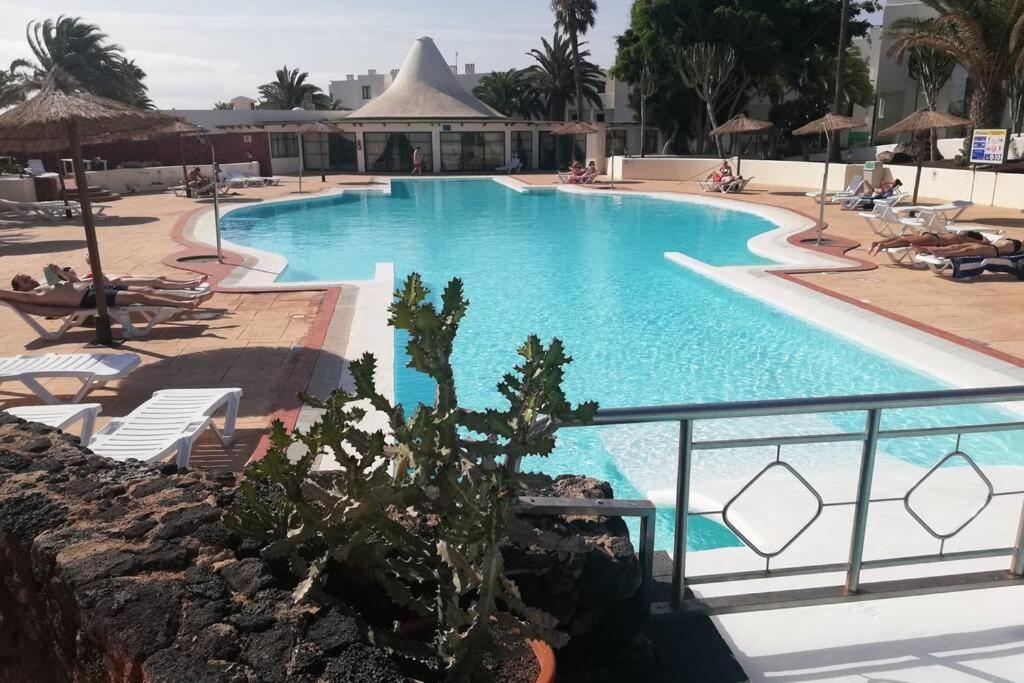 Apartamento Giovanni 09 Playa Roca Коста Тегисе Екстериор снимка