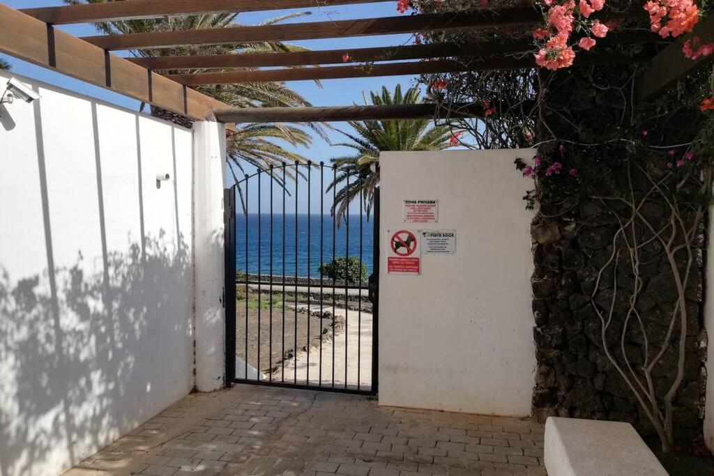 Apartamento Giovanni 09 Playa Roca Коста Тегисе Екстериор снимка